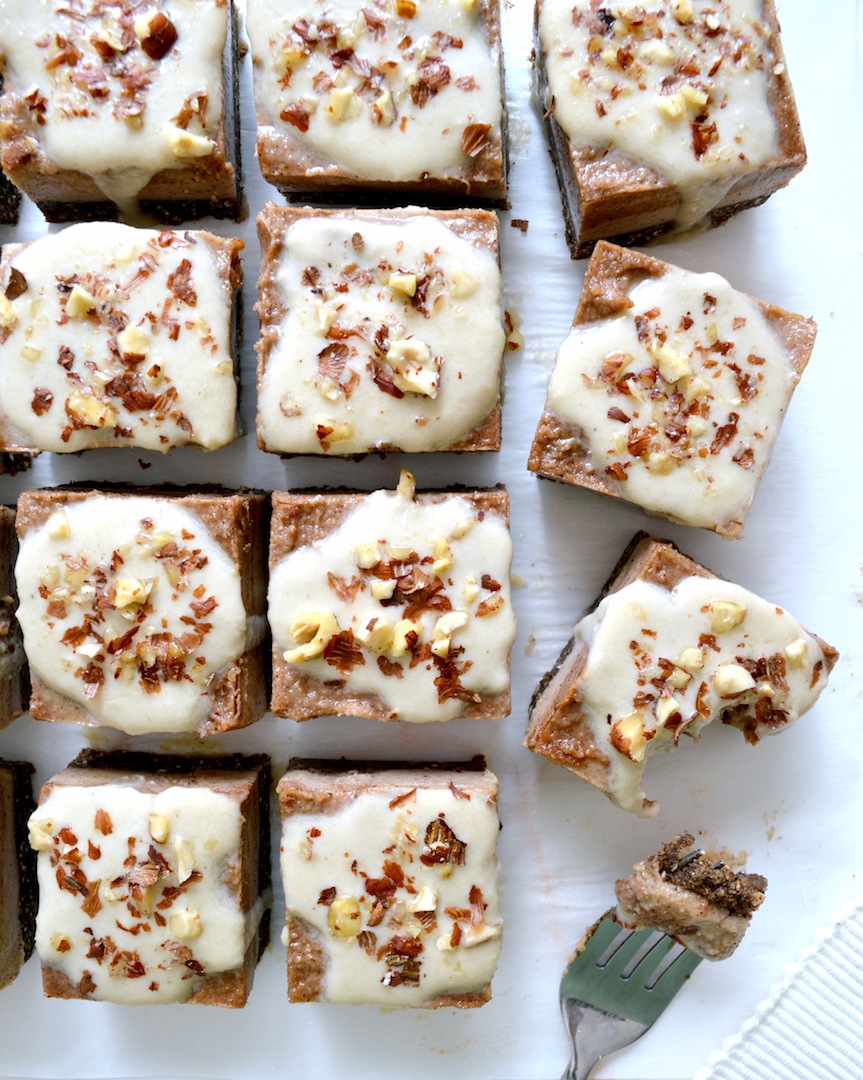 Salted  Caramel  Cinnamon  Roll  Bars  (Raw, Vegan) by Plantbased Baker